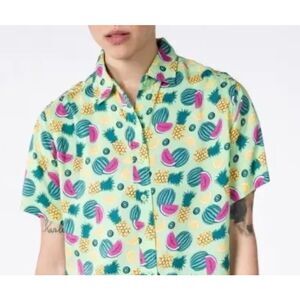 WILDFANG Green Tropical Fruit Short Sleeve Button Down Shirt Womens Small
